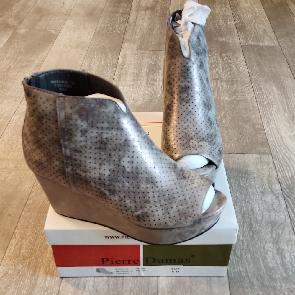 Pierre Dumas Women's Peep Toe Wedge Booties - Gray